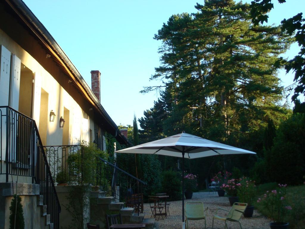 Les Communs Du Manoir Apartment Ecully Room photo