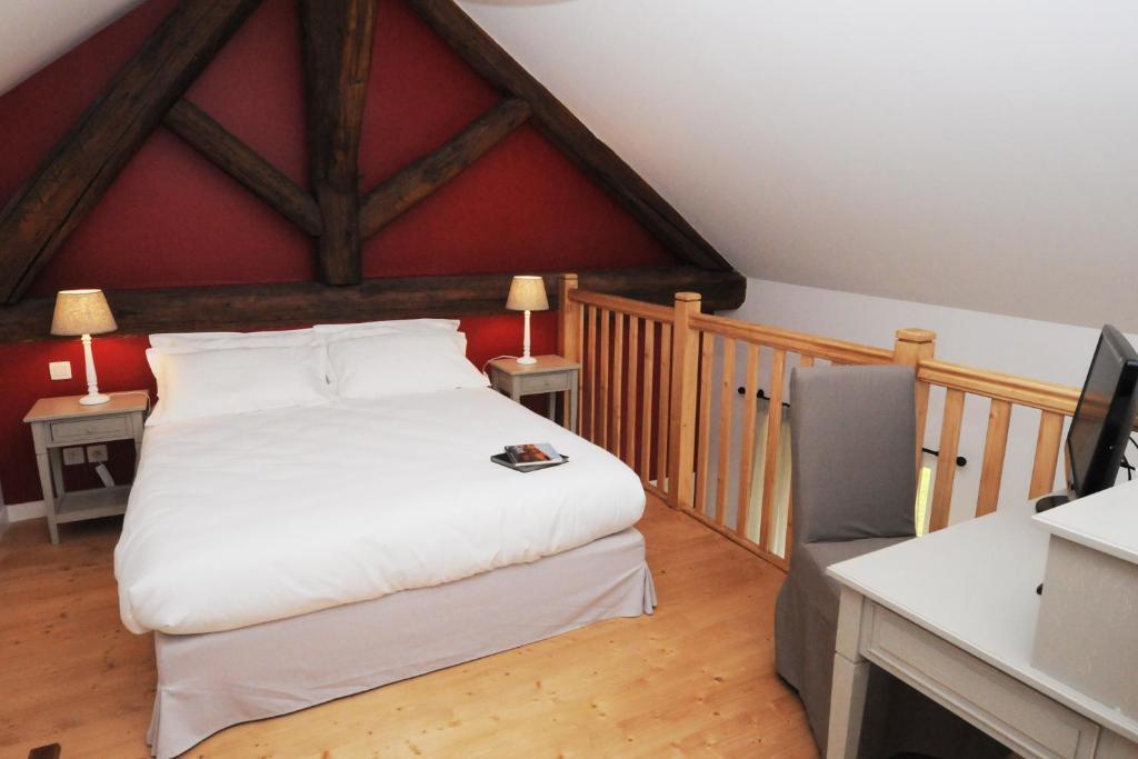 Les Communs Du Manoir Apartment Ecully Room photo