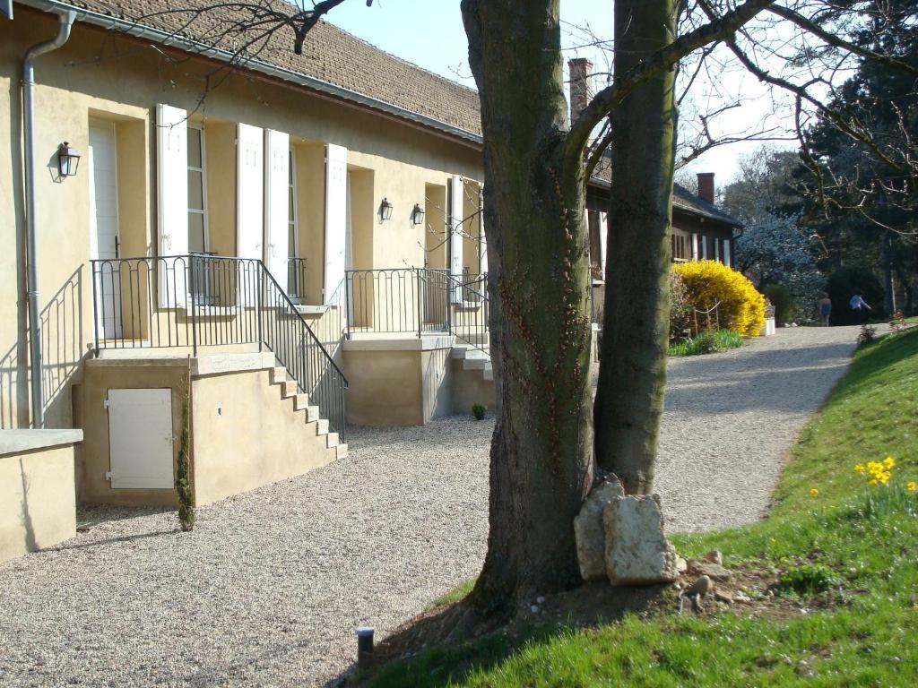 Les Communs Du Manoir Apartment Ecully Exterior photo